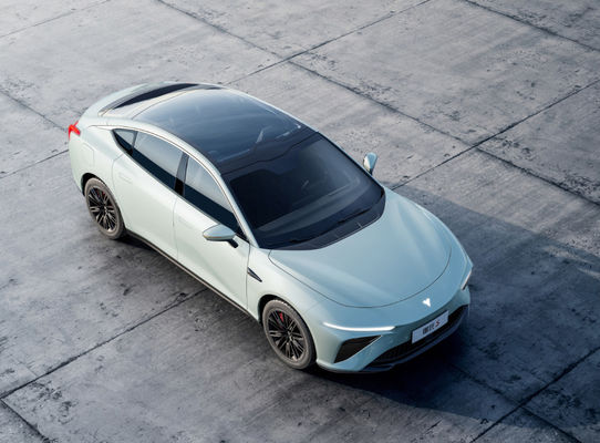 Veículo elétrico meados de 650-715KM Nezha Automobile Nezha S grande