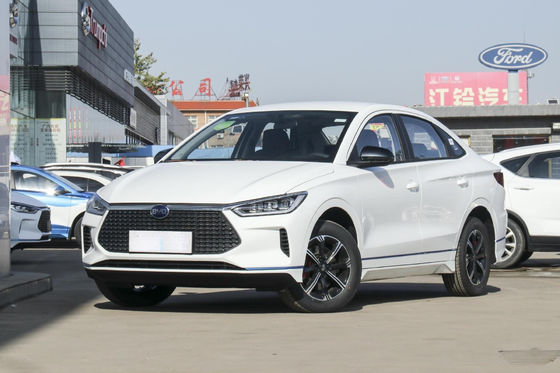Padrão oficial 401KM dos veículos elétricos de E3 Byd 4 portas 5 assentos