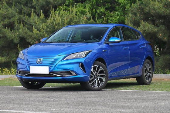 405KM Changan Eado E cabine confortável do carro compacto elétrico puro do sedan