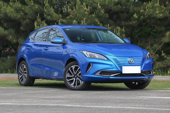 405KM Changan Eado E cabine confortável do carro compacto elétrico puro do sedan