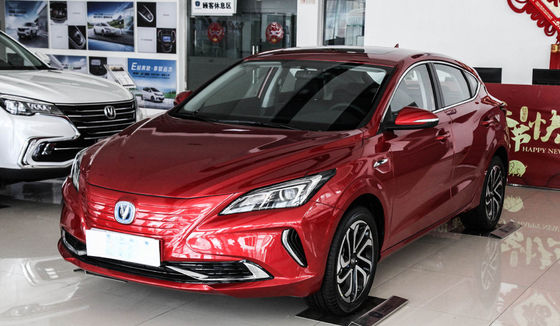 405KM Changan Eado E cabine confortável do carro compacto elétrico puro do sedan