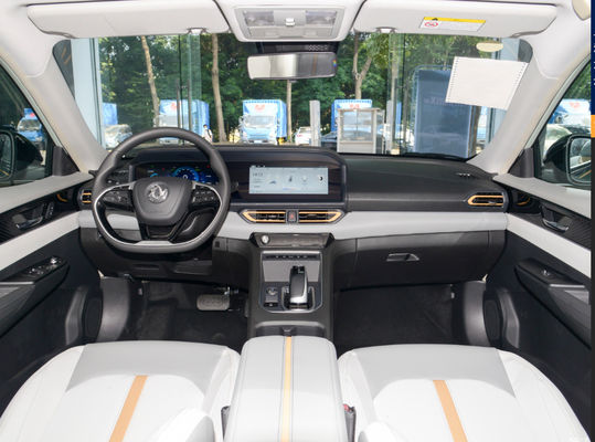 Portas elétricas puras do carro compacto 4 de 400KM Dongfeng Fengshen E70 5 assentos