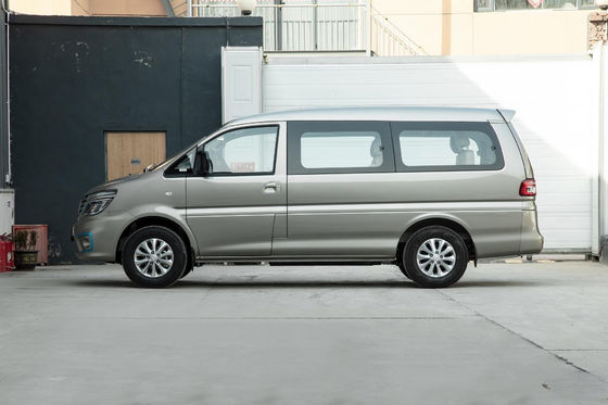 Veículo elétrico 400KM do motor de M5EV MPV Dongfeng 4 portas 5-9 assentos
