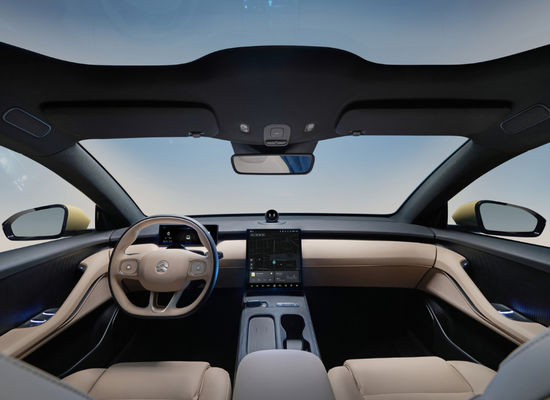 Elevado desempenho Midsize 550-700KM dos carros elétricos do NIO Et5 4 portas 5 assentos