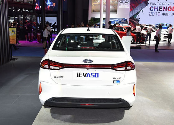 Auto veículo elétrico de 350-402KM JAC Electric Car Single Motor JAC Iev A50