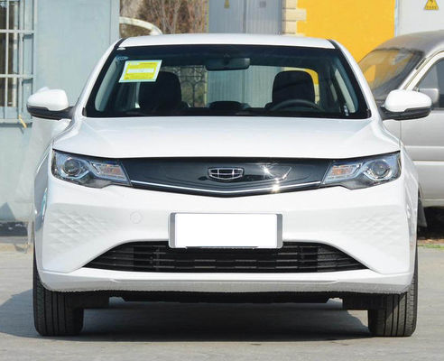 Carro elétrico 421KM do sedan de Dihao Ev Geely 4 portas 5 assentos 0,5 horas de carga rápida