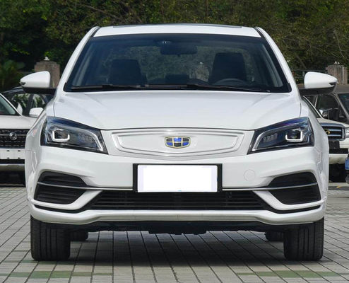 Carro elétrico 421KM do sedan de Dihao Ev Geely 4 portas 5 assentos 0,5 horas de carga rápida