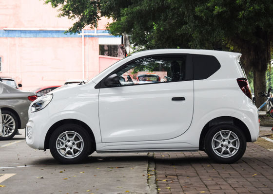 3 portas 4 assentam o carro elétrico SAIC Roewe 311KM INTELIGENTES do motor de SAIC
