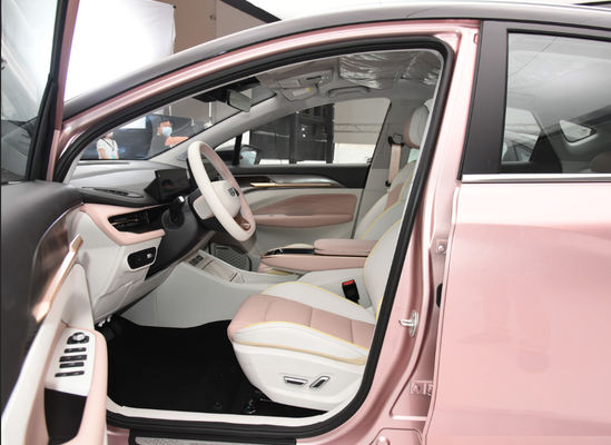 Veículos elétricos da geometria M6 2022 Suv 400-550KM Suv elétrico completo