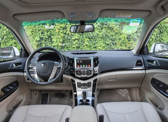 Portas do elevado desempenho 4 dos carros BYD E5 EV de 305KM 400KM BYD EV 5 assentos