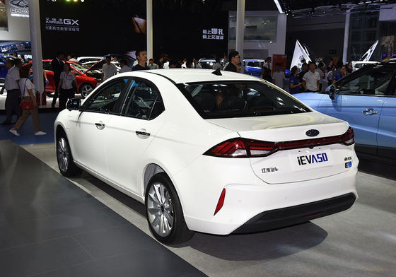 Auto veículo elétrico 350-402KM de JAC IEVA50 Jianghuai 2020-2021 4 portas 5 assentos