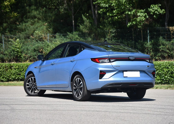 Portas 2020 puras elétricas do carro elétrico 5 de carro 450-530KM do sedan de JAC IC5 Jianghuai 5 assentos